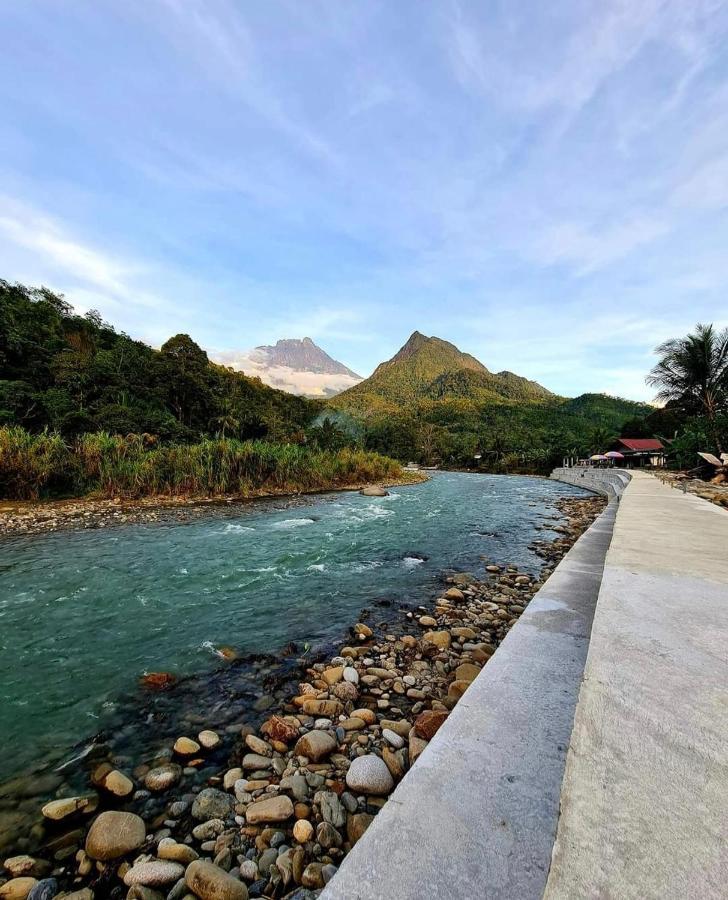 Rainbow Lodge Tambatuon 古打毛律 外观 照片
