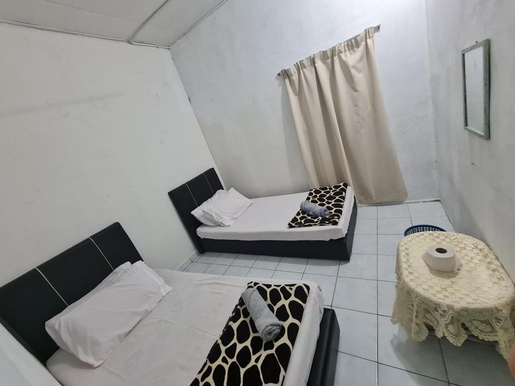 Rainbow Lodge Tambatuon 古打毛律 外观 照片